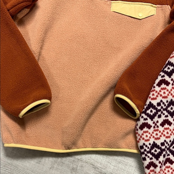 Patagonia and Lands' End Women’s Fleece Pullovers - Brown and Red Pattern - Picture 5 of 9